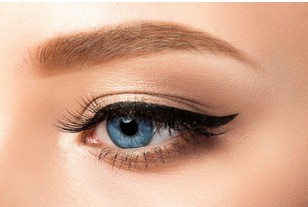 Trucco permanente infracigliare