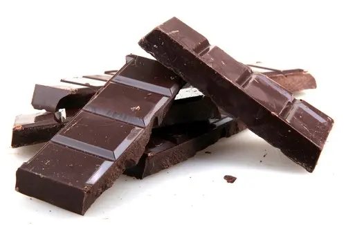 Il cioccolato fondente per i problemi cardiovascolari