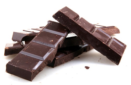 Il cioccolato fondente per i problemi cardiovascolari