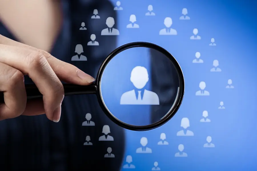 Cosa può fare per te un’agenzia di investigazione: dal datore di lavoro ai problemi di cuore